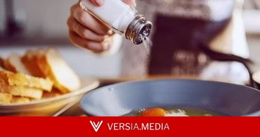أفضل الأطعمة لخفض الكوليسترول الضار طبيعيًا
