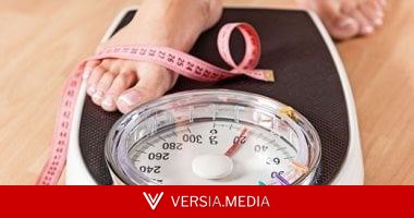 الإفراط فى الطعام قد لا يكون السبب.. هل يسبب نقص الفيتامينات زيادة الوزن؟