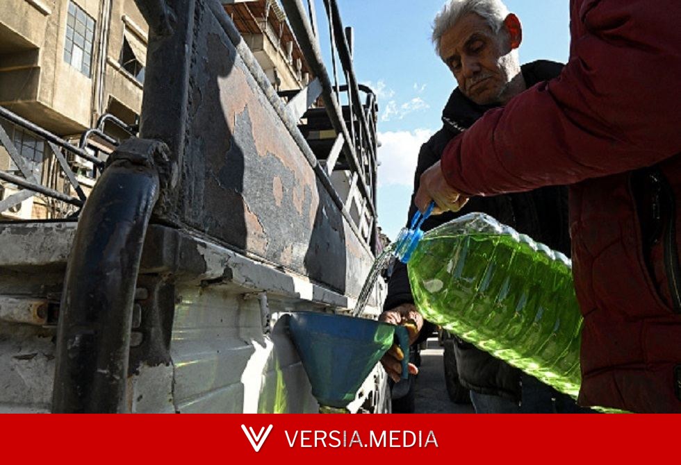 الحكومة السورية توضح أسباب ازدحام محطات الوقود